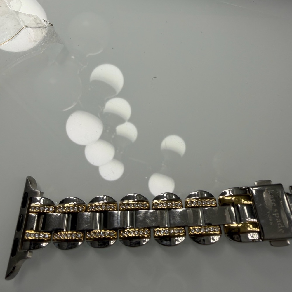 Kate Spade Apple Watch band - Picture 7 of 8